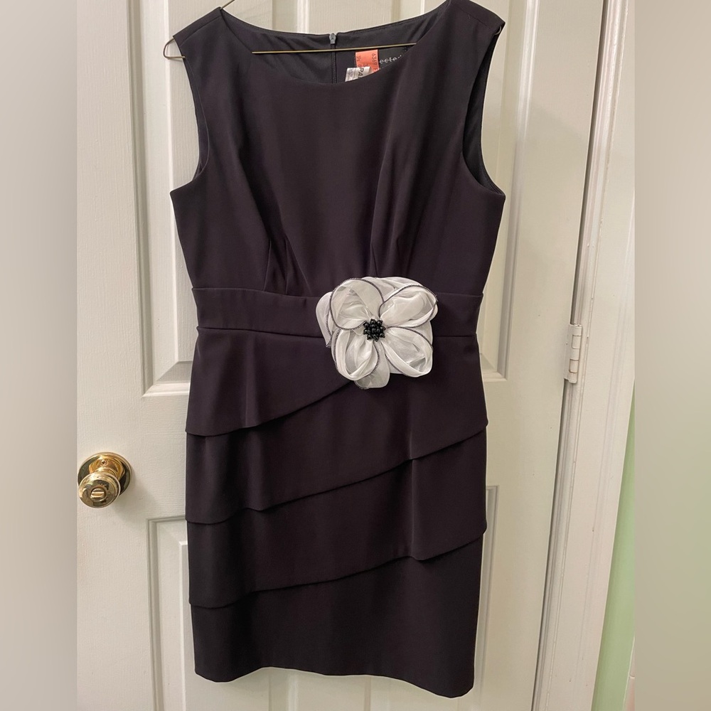 Black pencil dress